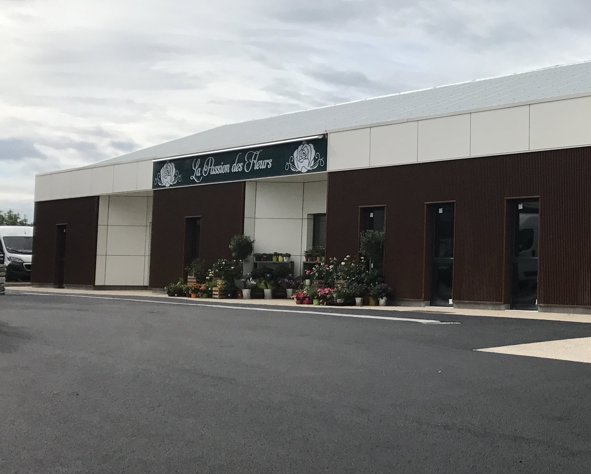 Location immobilier professionnel NIORT / Route de Parthenay Quartier